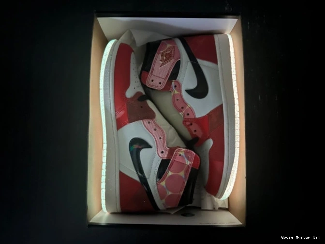 THE DV1748-601 SPIDER-VERSE OG HIGH ACROSS 1 JORDAN SPIDER-MAN 0701